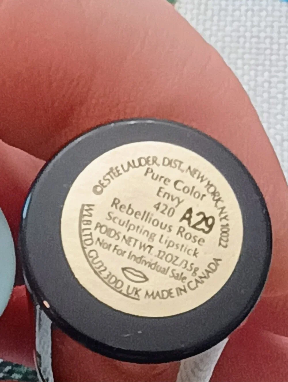 Estee Lauder Pure Color Envy Lipstick 420 Rebellious Rose .12oz 3.5g